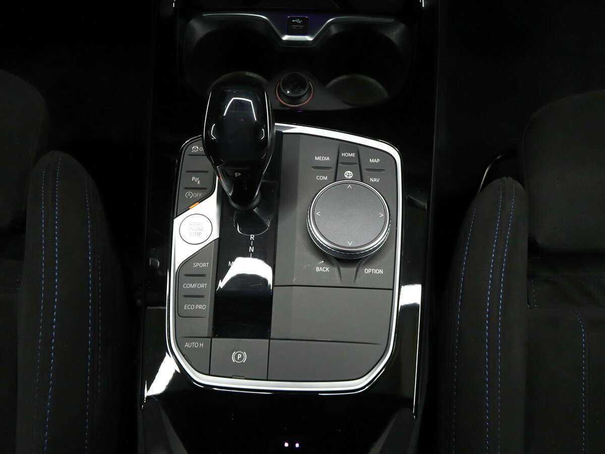 BMW 1 серии б/у, 2019, Автоматическая. Фото: #24