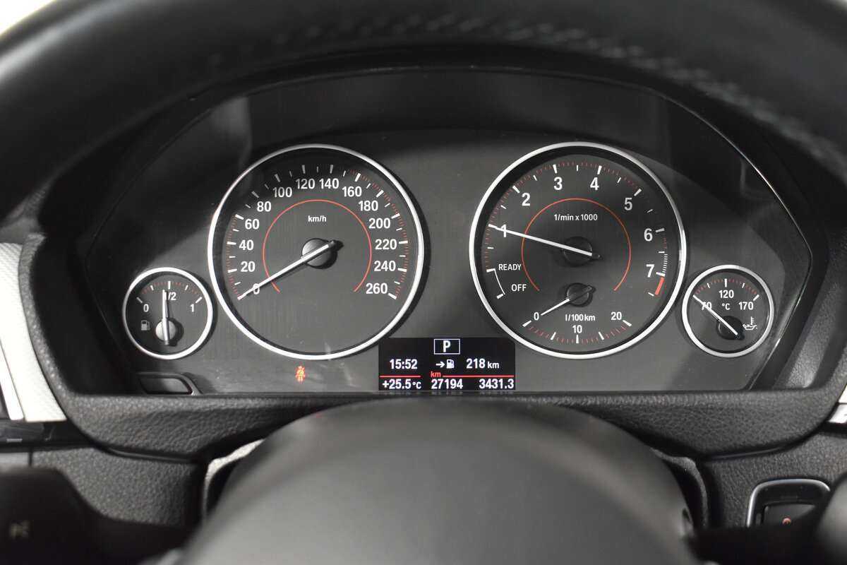 BMW 3 серии б/у, 2016, Автоматическая. Фото: #11