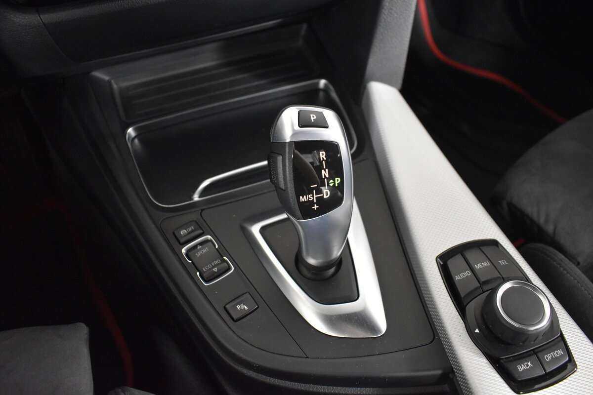 BMW 3 серии б/у, 2016, Автоматическая. Фото: #12