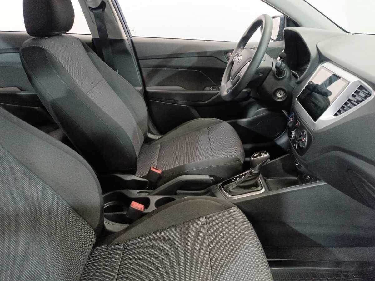 Hyundai Accent б/у, 2023, Автоматическая. Фото: #9