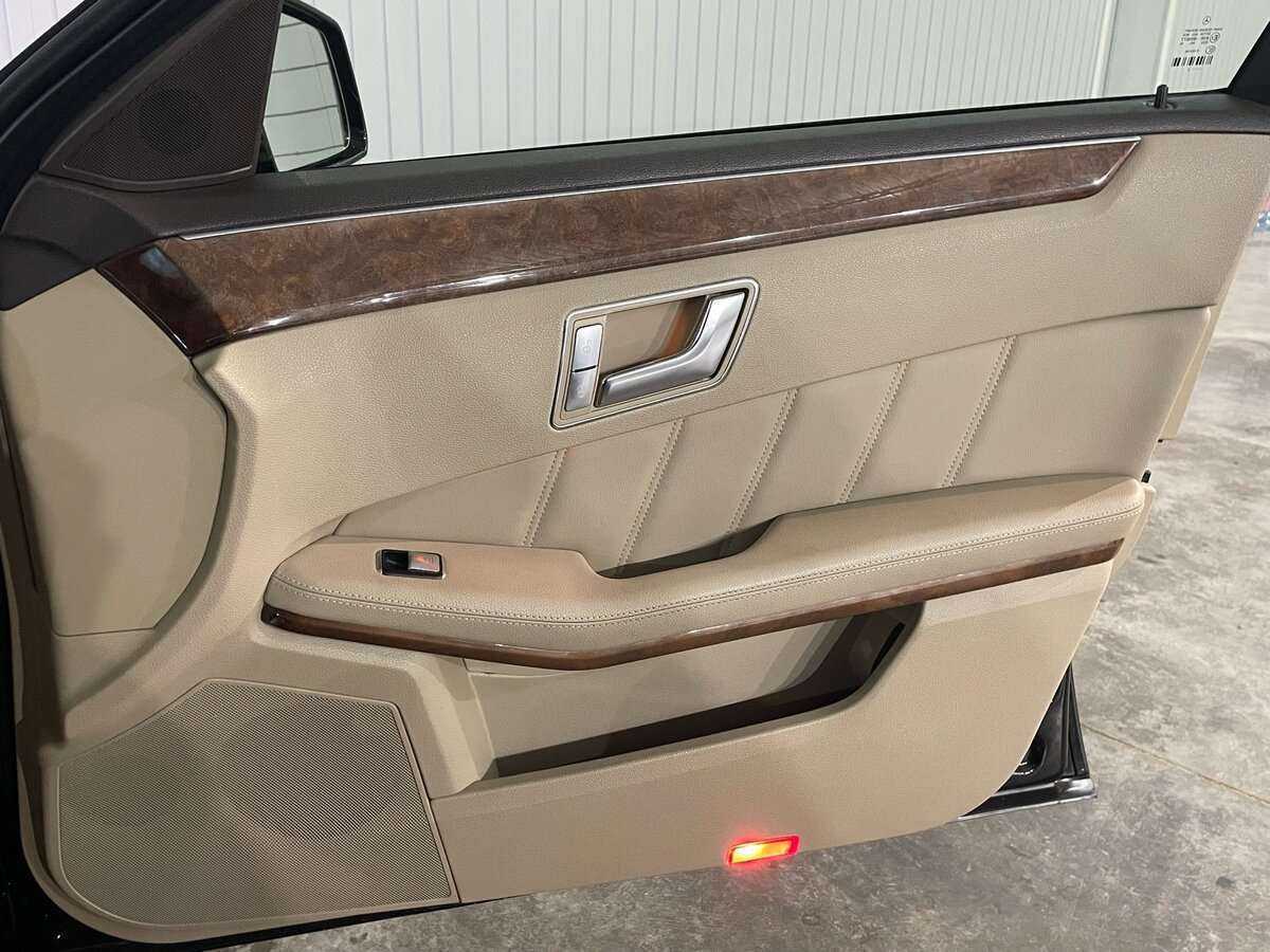 Mercedes-Benz E-Класс б/у, 2012, Автоматическая. Фото: #14