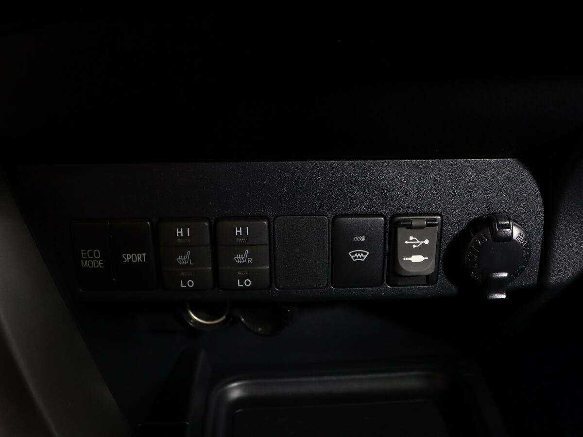 Toyota RAV4 б/у, 2017, Вариатор. Фото: #19