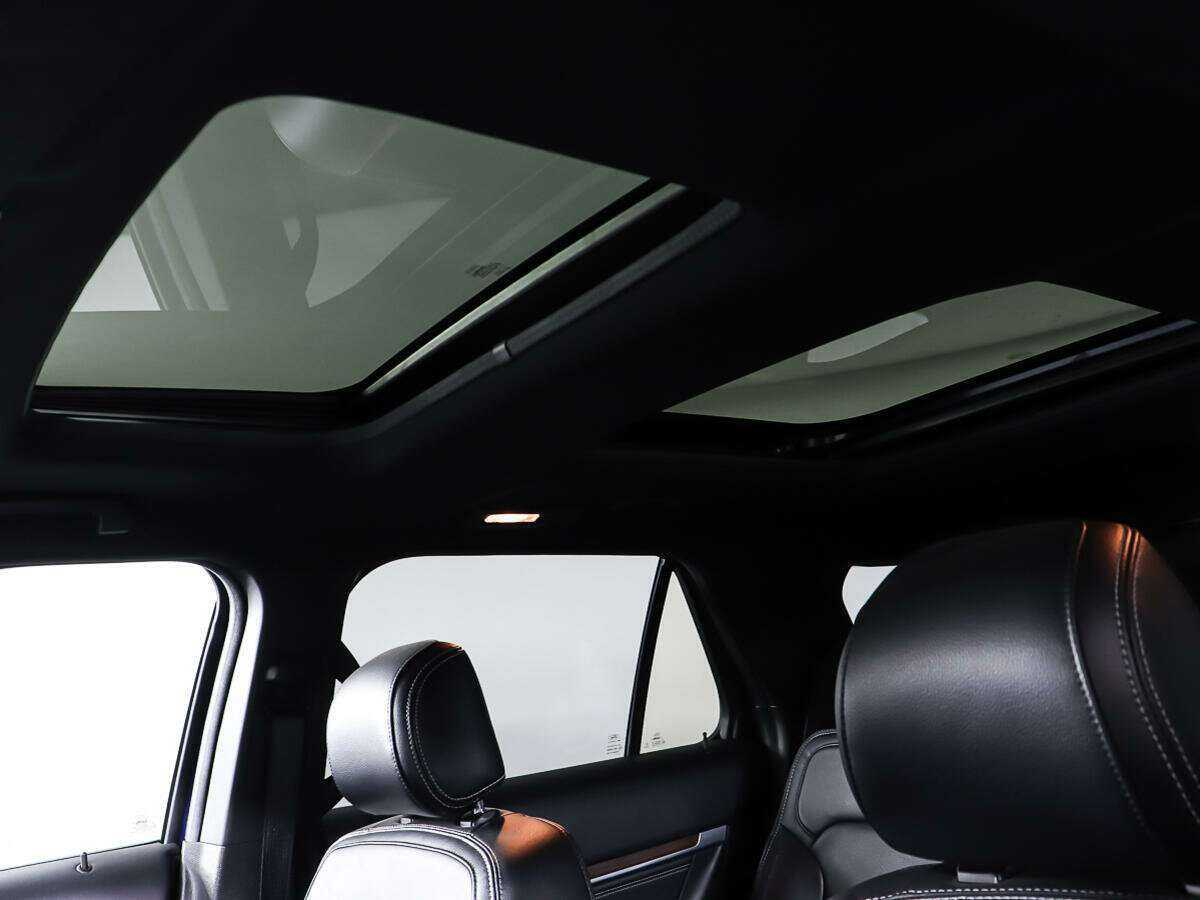 Ford Explorer б/у, 2017, Автоматическая. Фото: #20