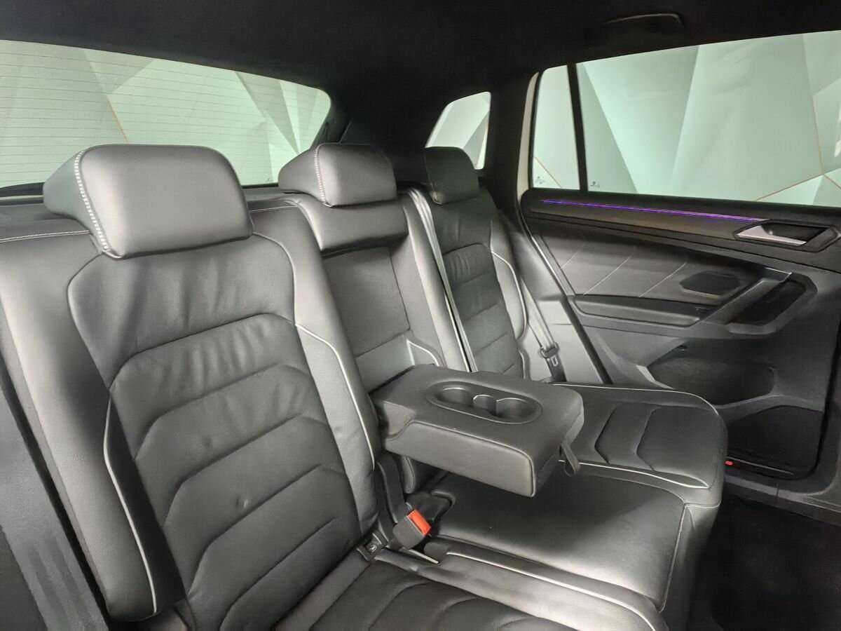 Volkswagen Tiguan б/у, 2021, Роботизированная. Фото: #12