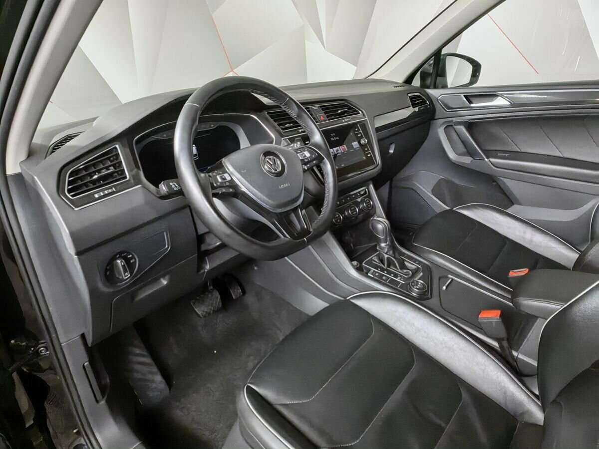 Volkswagen Tiguan б/у, 2018, Роботизированная. Фото: #13