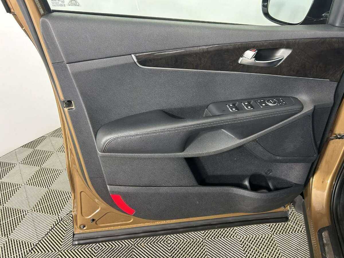 Kia Sorento б/у, 2017, Автоматическая. Фото: #5