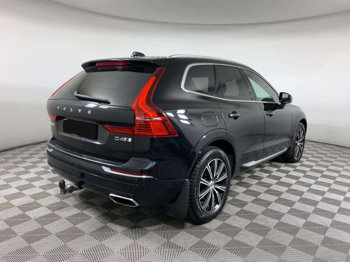 Volvo XC60 б/у, 2019, Автоматическая. Фото: #4