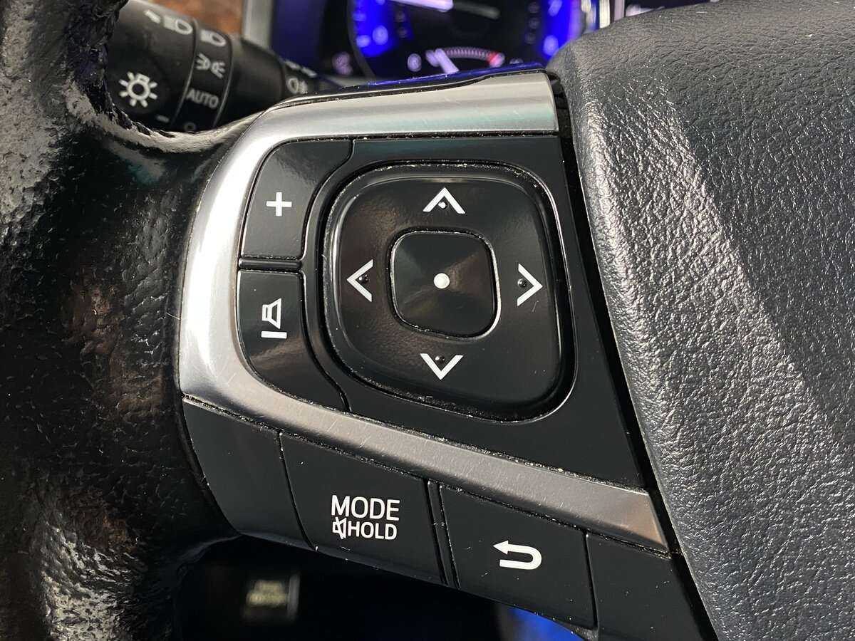 Toyota Camry б/у, 2017, Автоматическая. Фото: #18