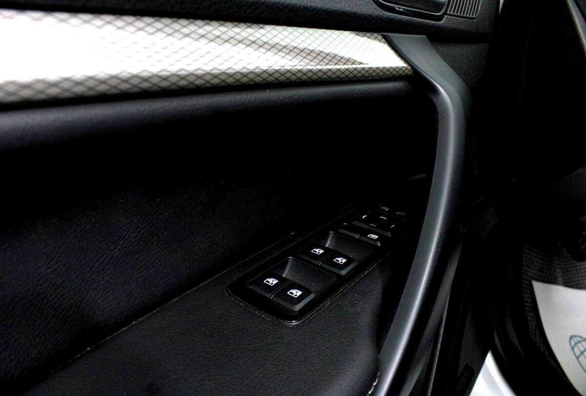 Lada (ВАЗ) Vesta б/у, 2023, Механическая. Фото: #6