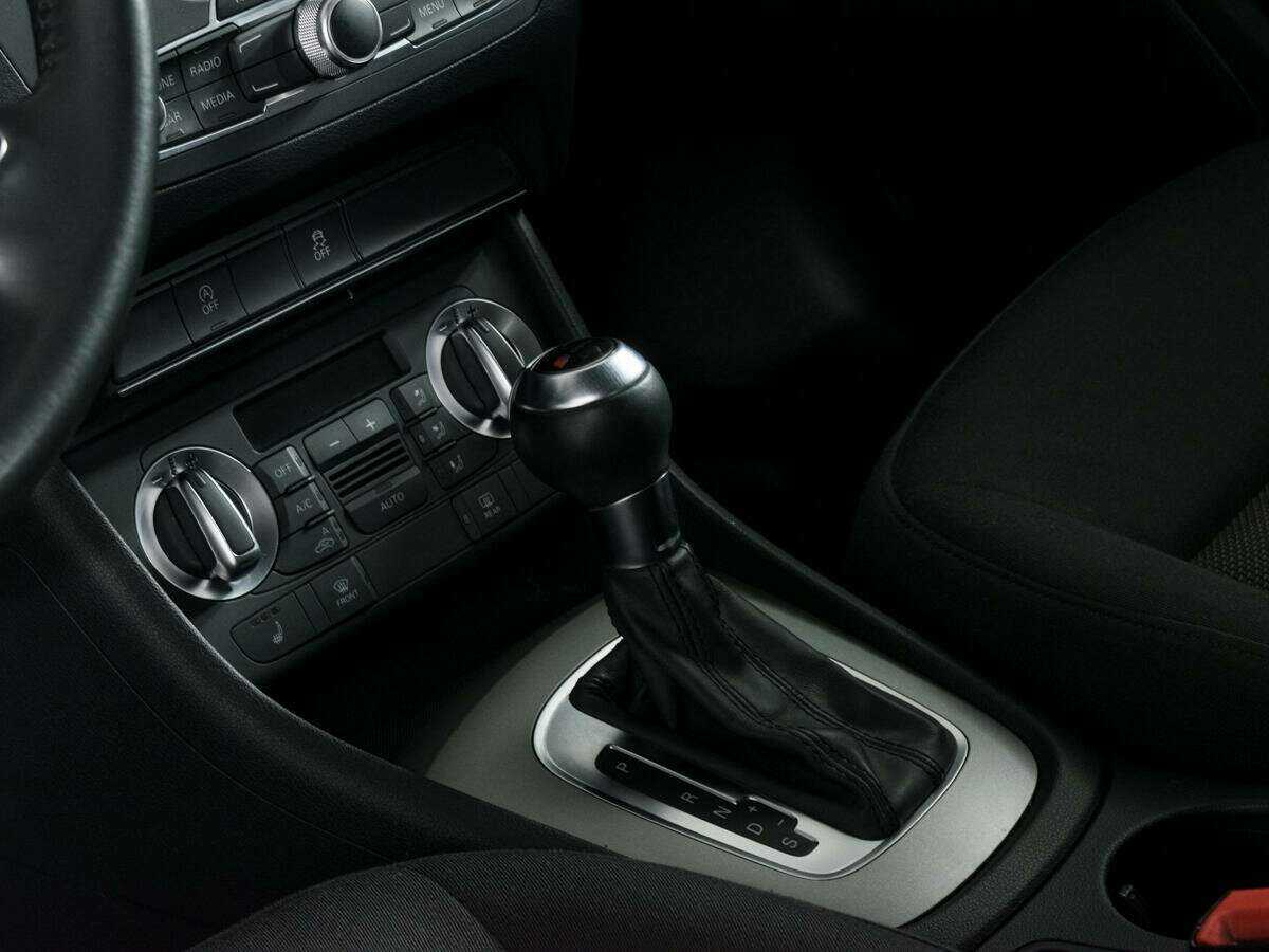 Audi Q3 б/у, 2013, Роботизированная. Фото: #15