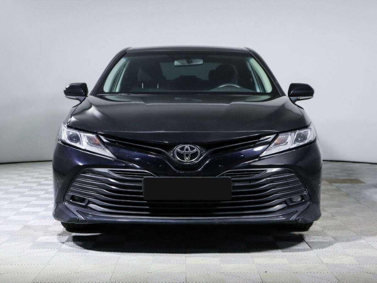 Toyota Camry б/у, 2021, Автоматическая. Фото: #1