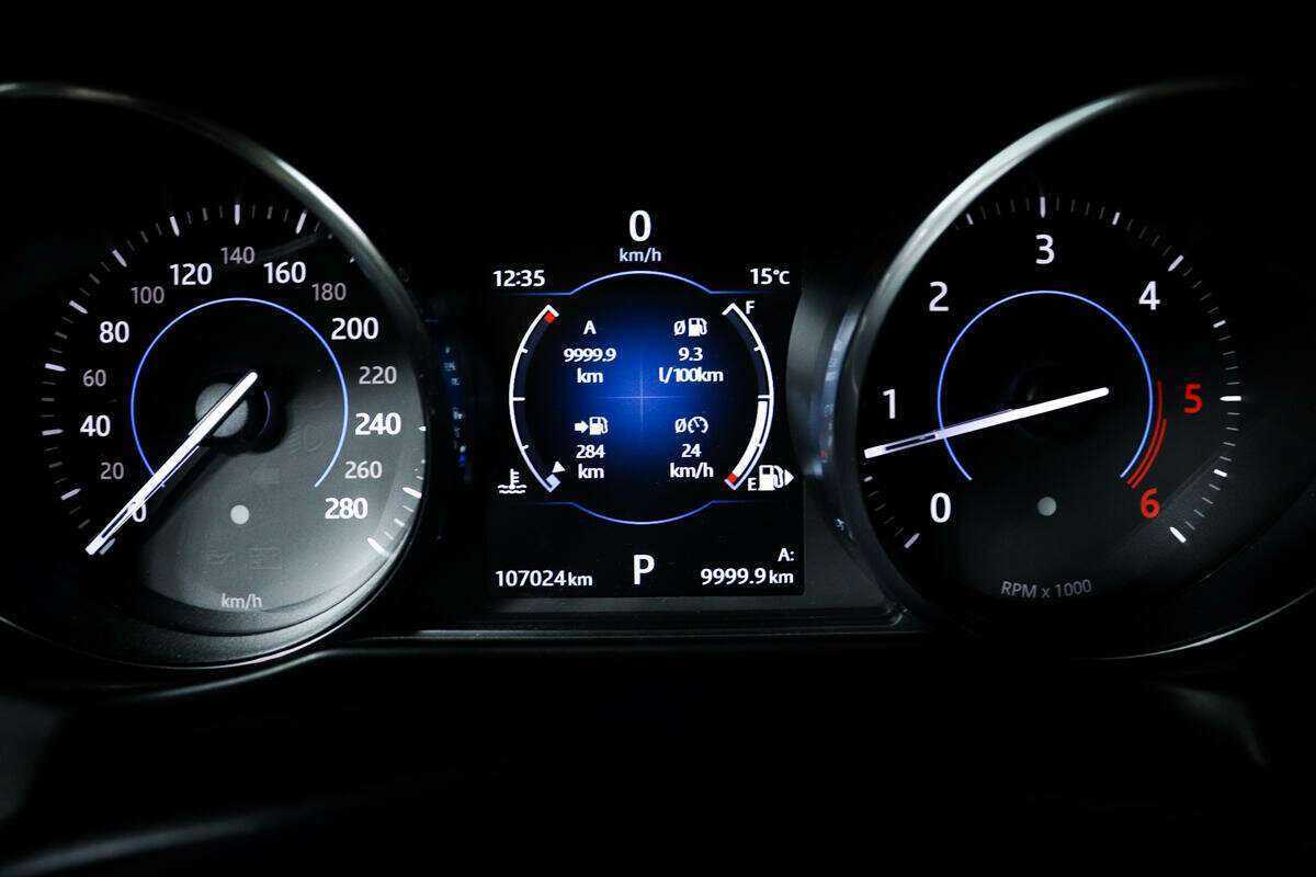 Jaguar XF б/у, 2016, Автоматическая. Фото: #9