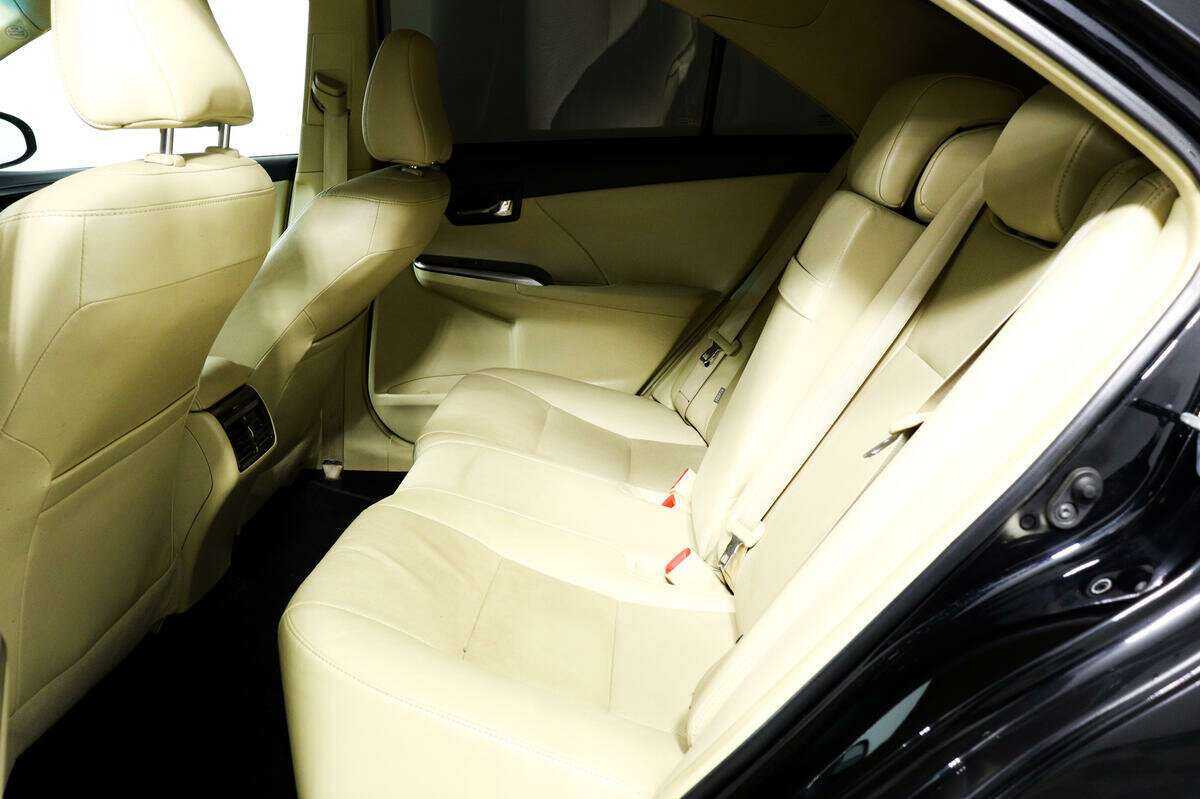 Toyota Camry б/у, 2017, Автоматическая. Фото: #11