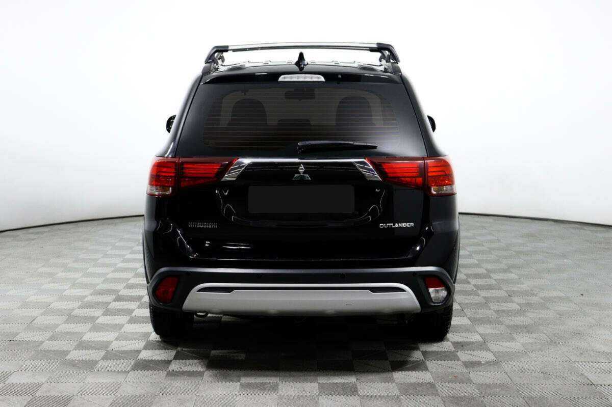 Mitsubishi Outlander б/у, 2018, Вариатор. Фото: #5