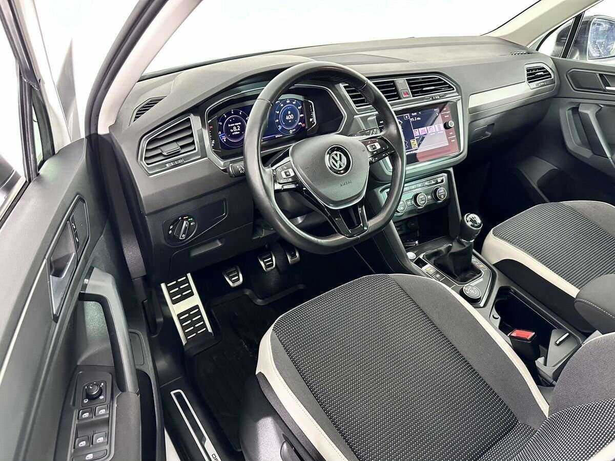 Volkswagen Tiguan б/у, 2019, Механическая. Фото: #6