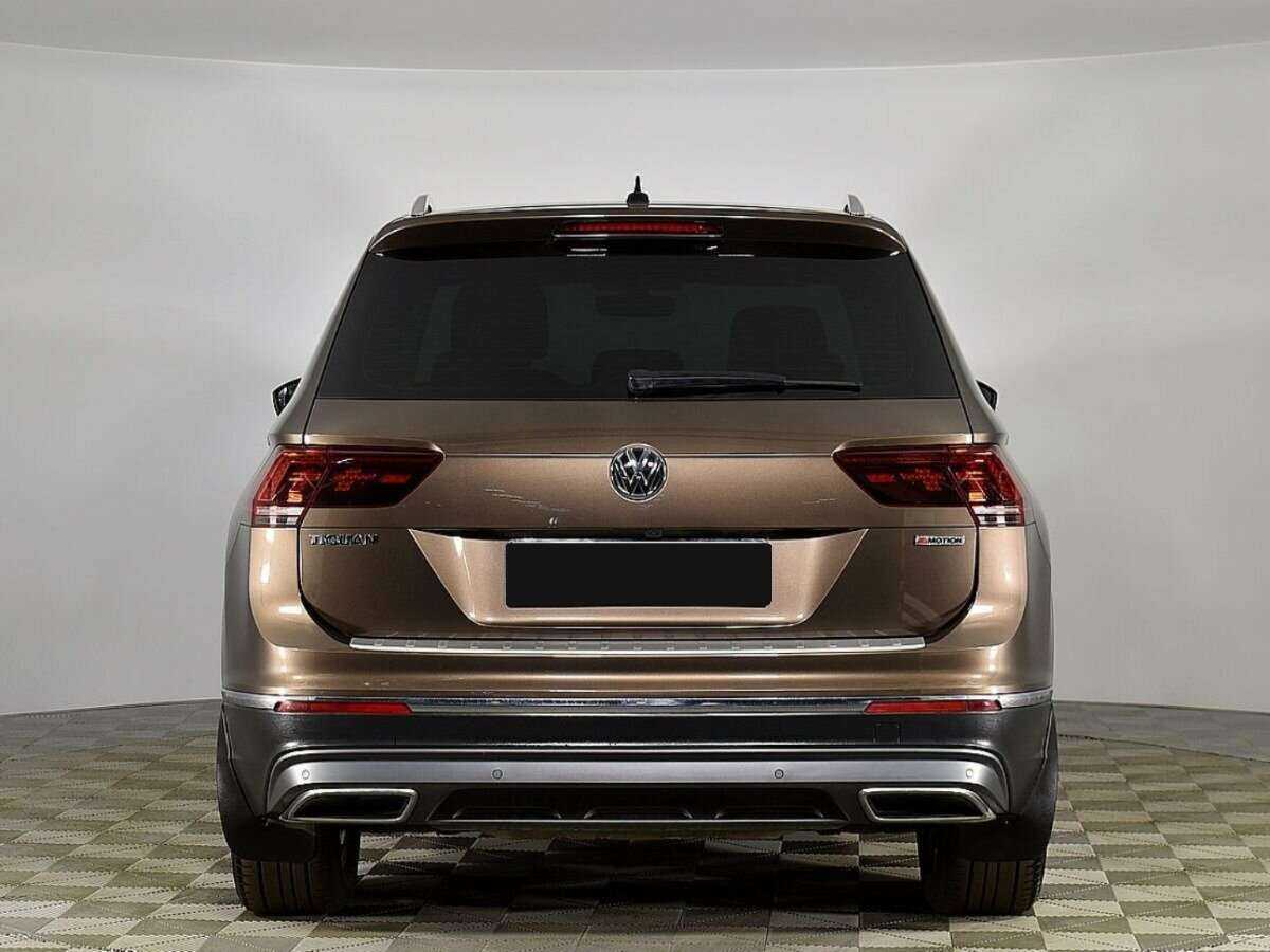 Volkswagen Tiguan б/у, 2018, Роботизированная. Фото: #3