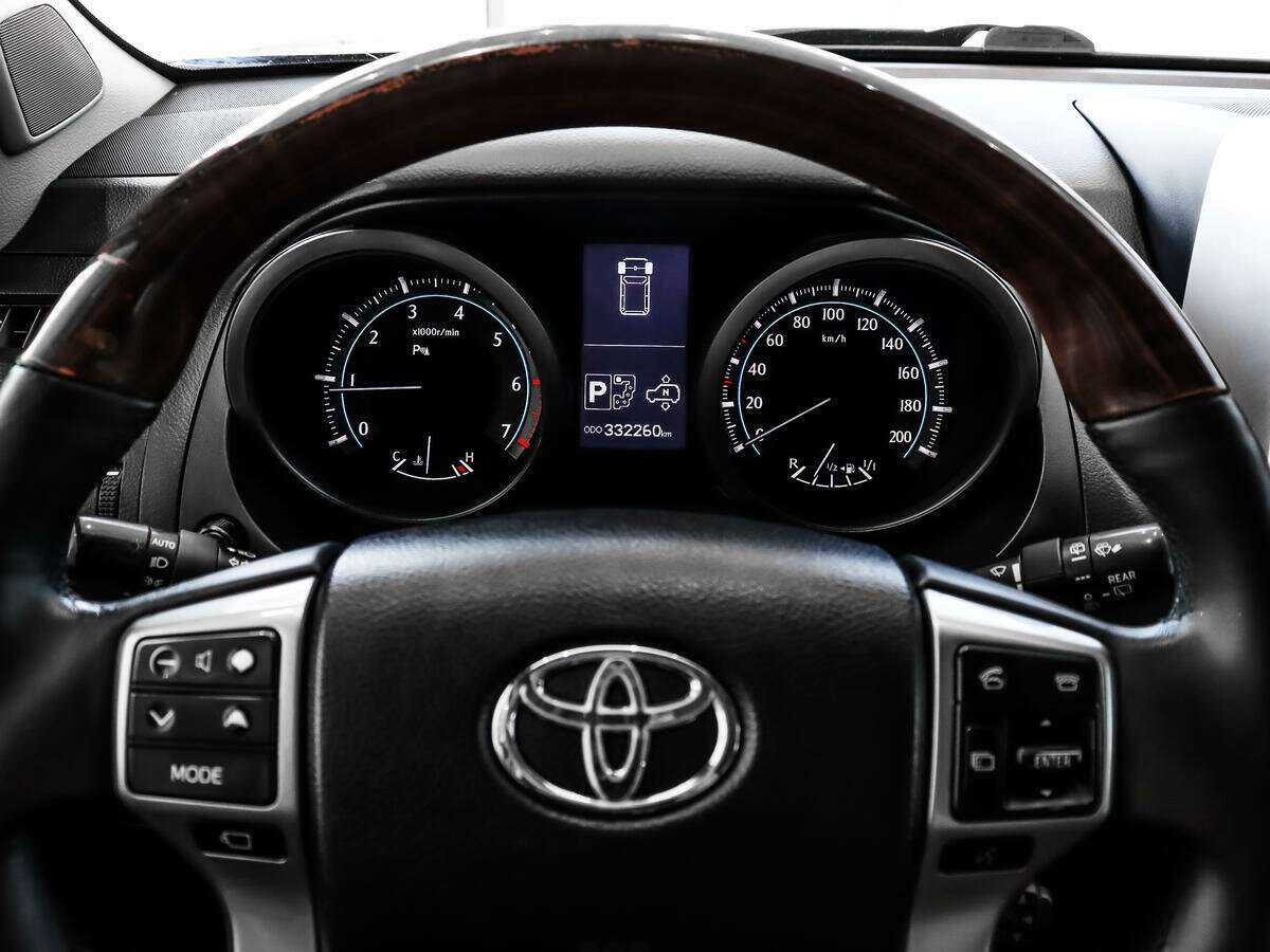 Toyota Land Cruiser Prado б/у, 2012, Автоматическая. Фото: #18