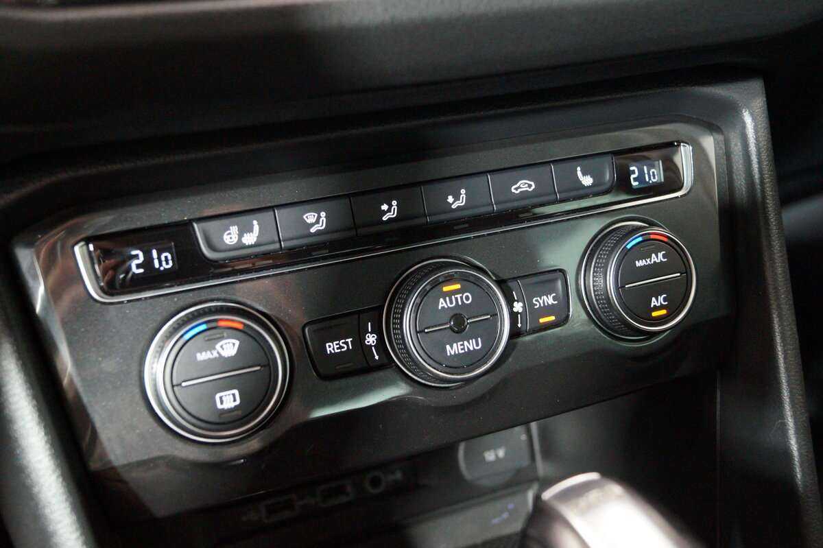 Volkswagen Tiguan б/у, 2018, Роботизированная. Фото: #20