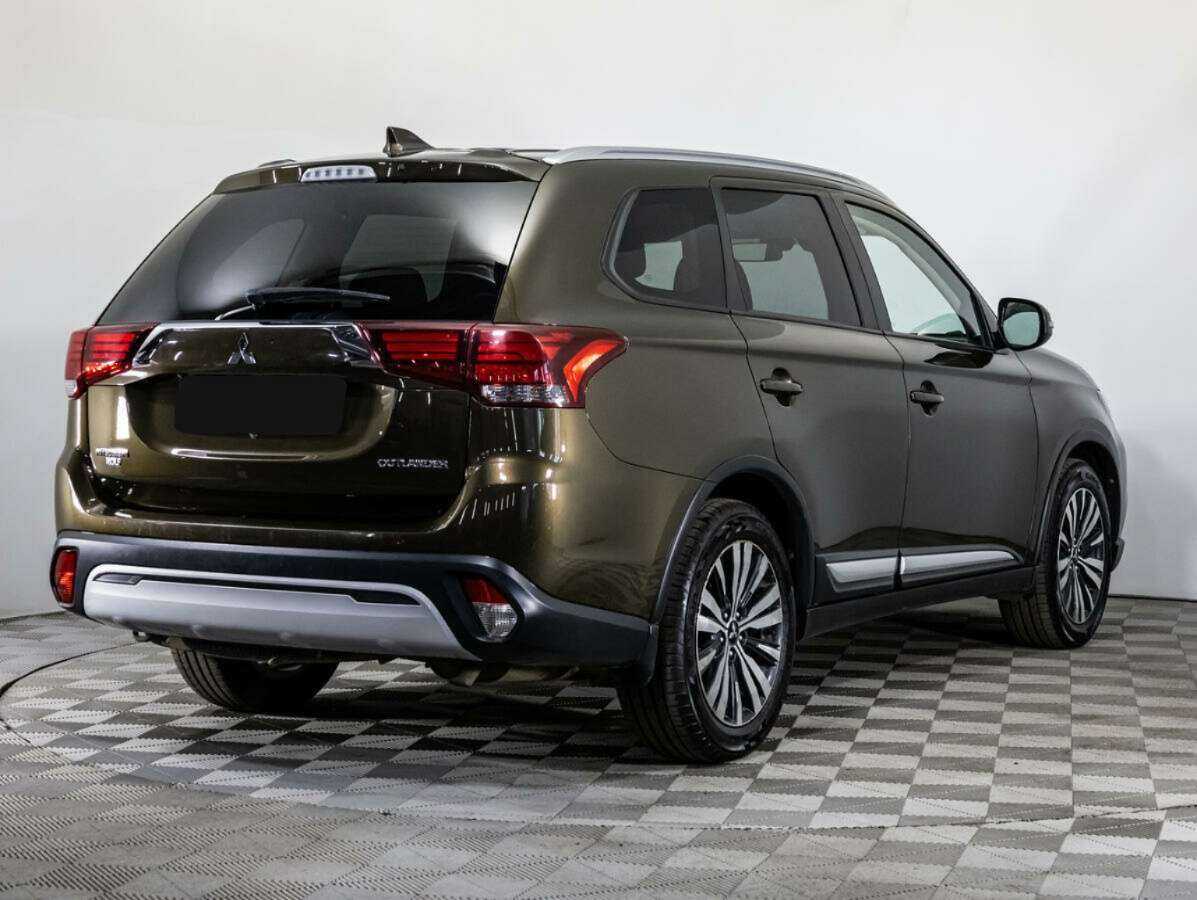 Mitsubishi Outlander б/у, 2019, Вариатор. Фото: #3