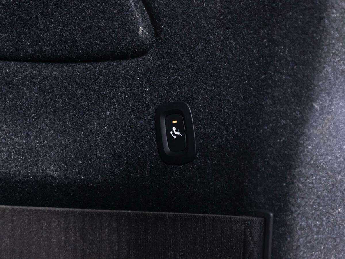 Volvo XC40 б/у, 2019, Автоматическая. Фото: #14