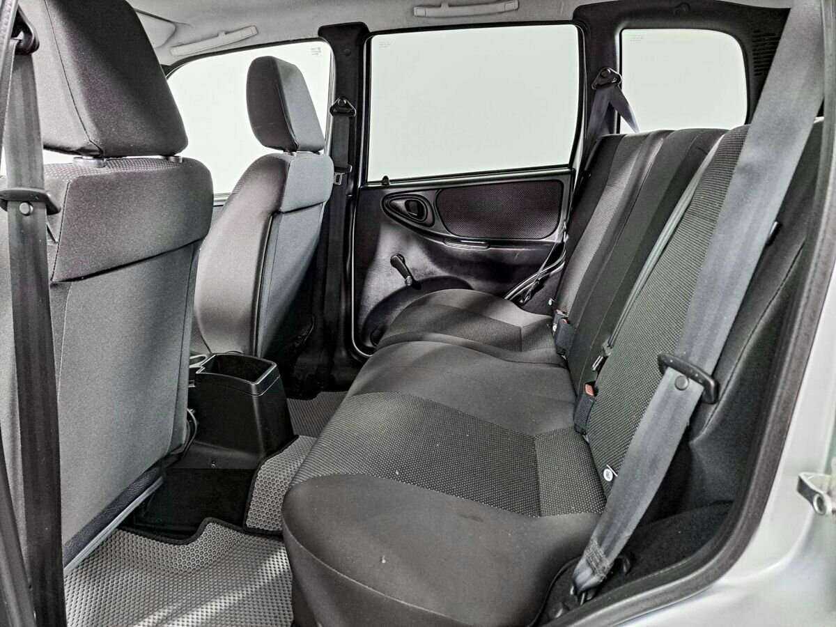 Chevrolet Niva б/у, 2017, Механическая. Фото: #9