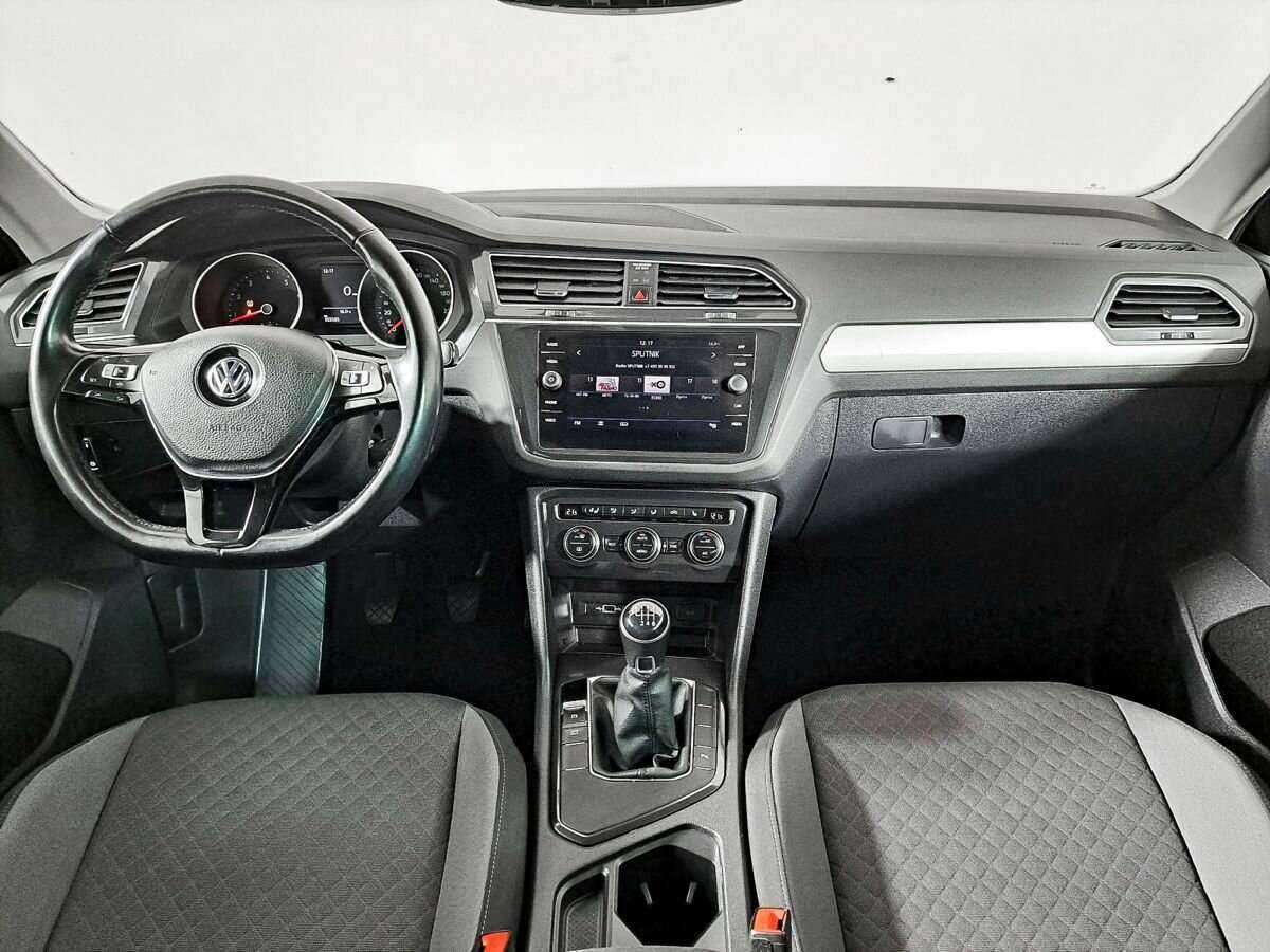 Volkswagen Tiguan б/у, 2019, Механическая. Фото: #11