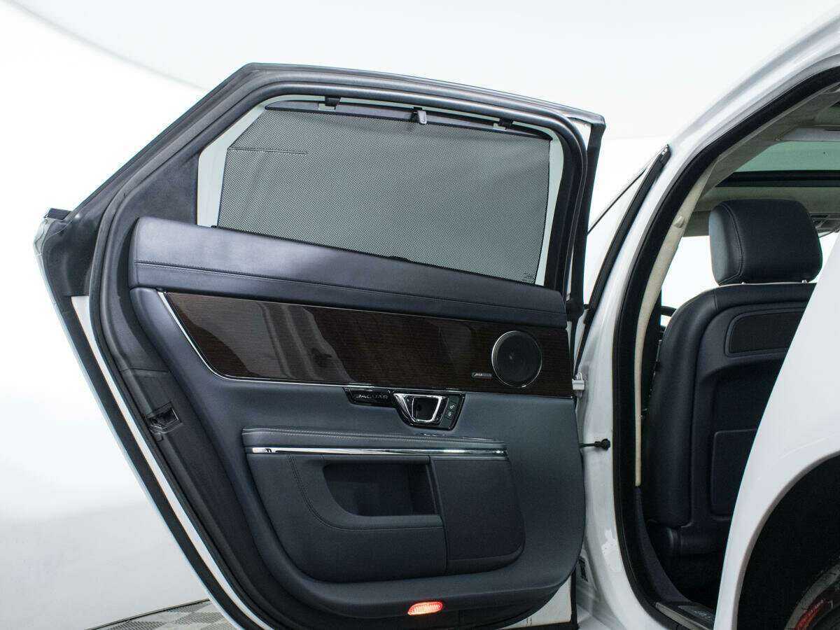 Jaguar XJ б/у, 2014, Автоматическая. Фото: #15