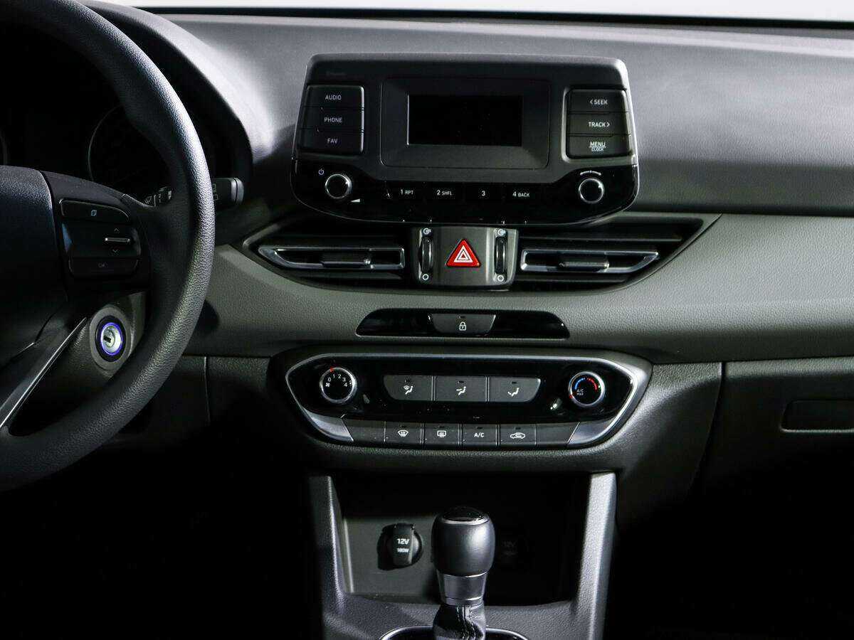 Hyundai i30 б/у, 2022, Автоматическая. Фото: #10