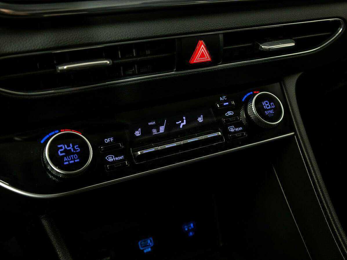 Hyundai Sonata б/у, 2020, Автоматическая. Фото: #17