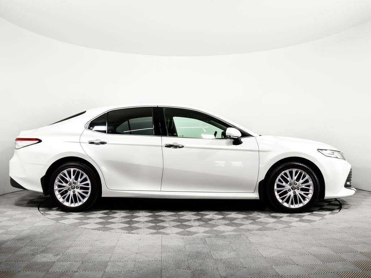 Toyota Camry б/у, 2020, Автоматическая. Фото: #3