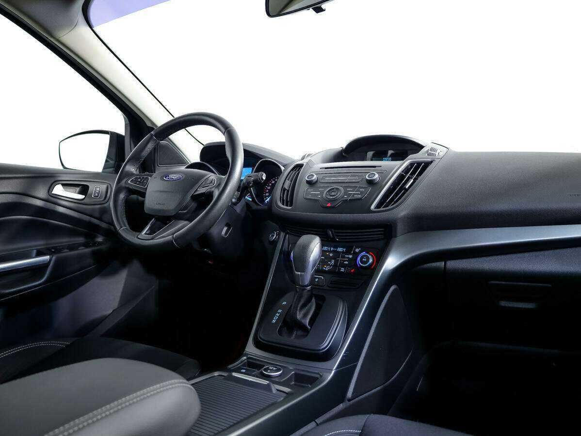 Ford Kuga б/у, 2018, Автоматическая. Фото: #7
