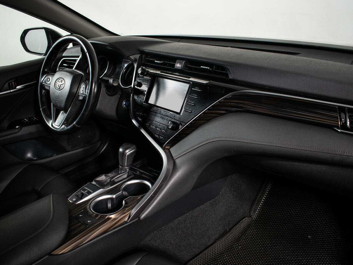Toyota Camry б/у, 2018, Автоматическая. Фото: #8