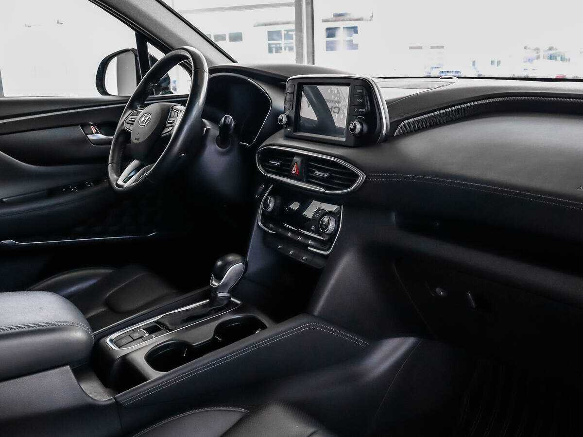Hyundai Santa Fe б/у, 2018, Автоматическая. Фото: #12