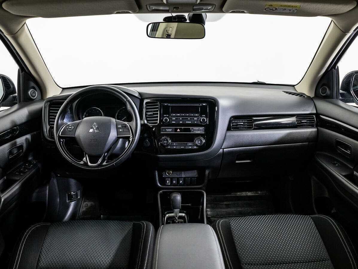 Mitsubishi Outlander б/у, 2019, Вариатор. Фото: #10