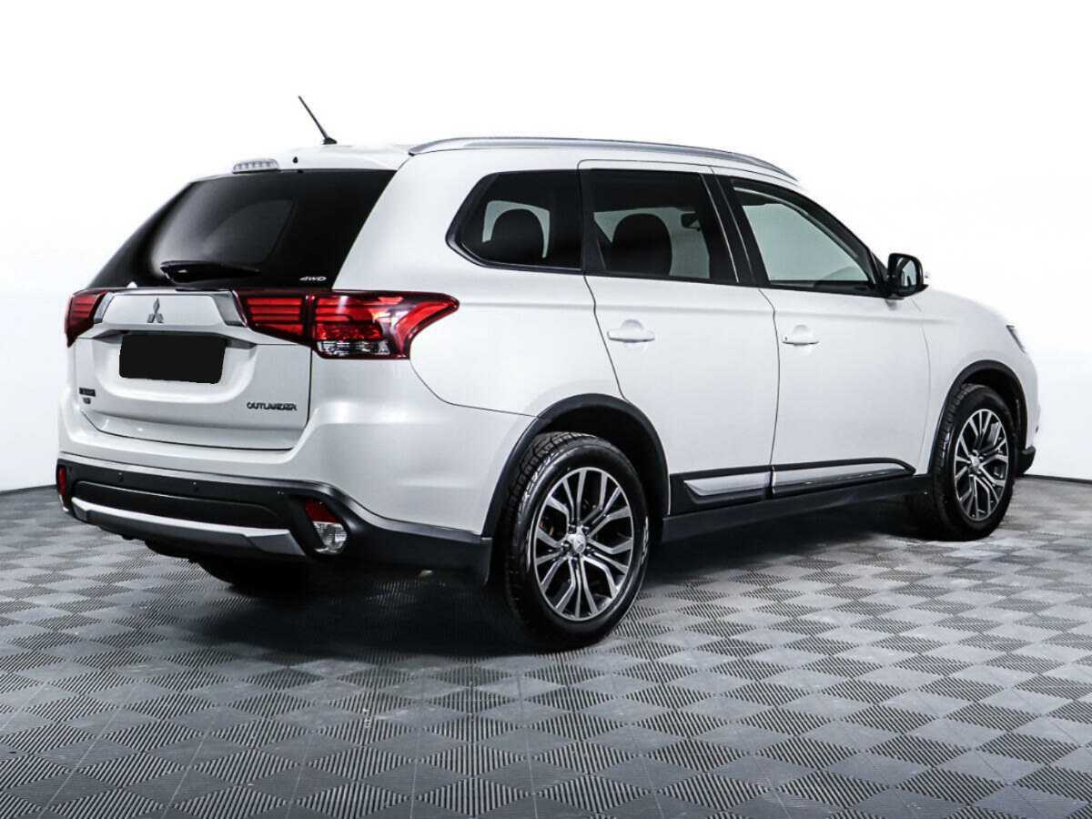 Mitsubishi Outlander б/у, 2016, Вариатор. Фото: #4