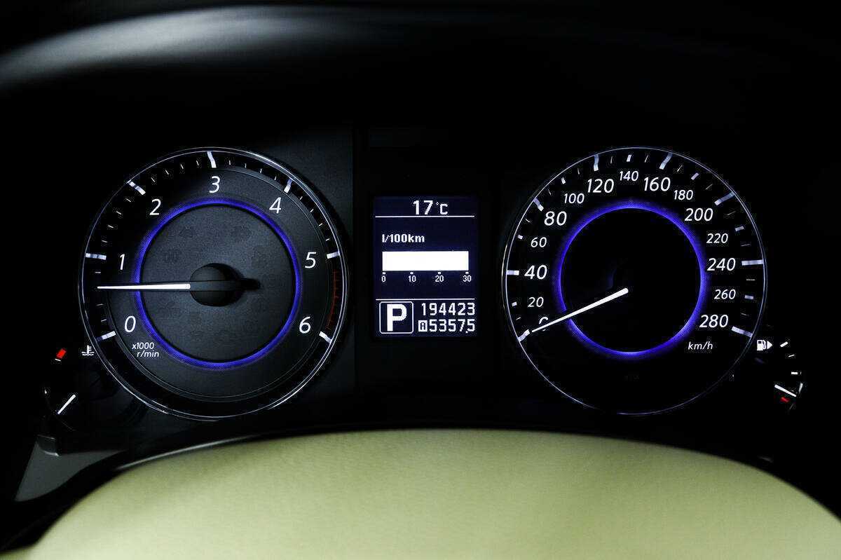 Infiniti FX б/у, 2012, Автоматическая. Фото: #9