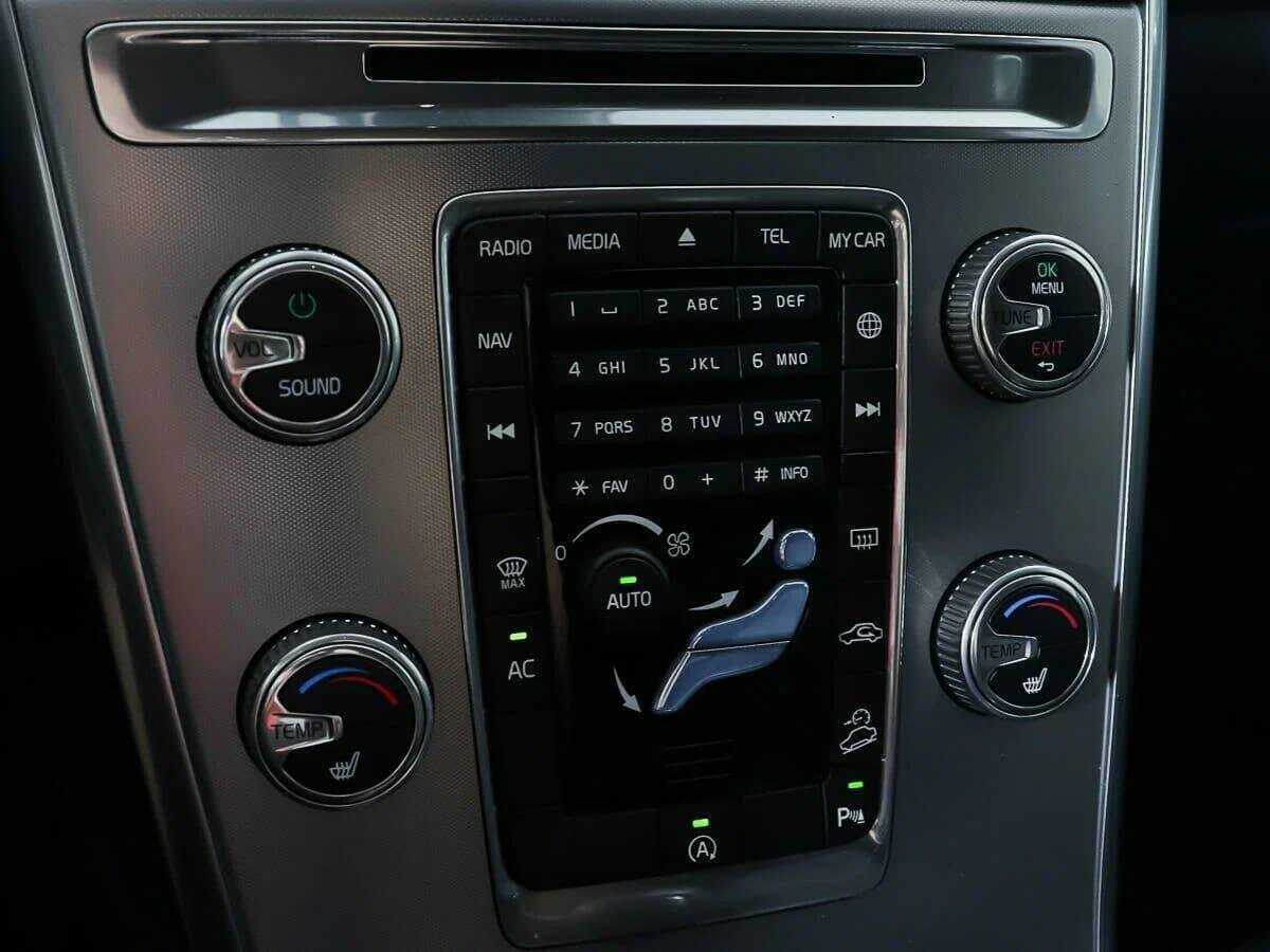 Volvo XC60 б/у, 2017, Автоматическая. Фото: #16