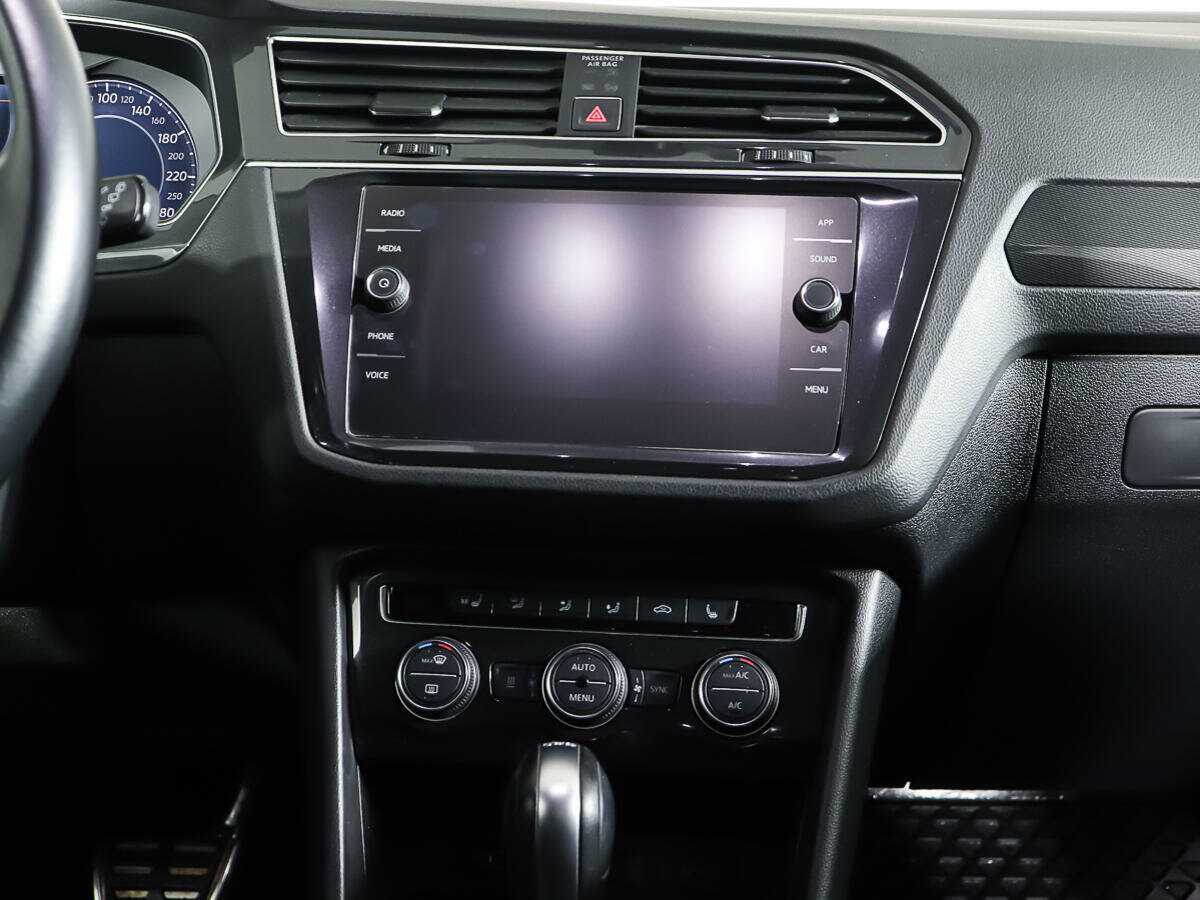 Volkswagen Tiguan б/у, 2017, Роботизированная. Фото: #11