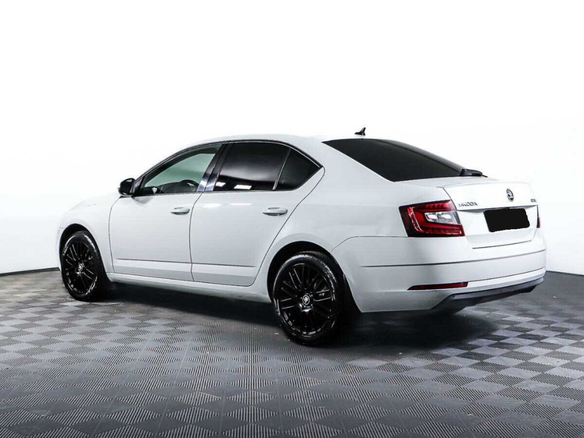 Skoda Octavia б/у, 2019, Роботизированная. Фото: #6