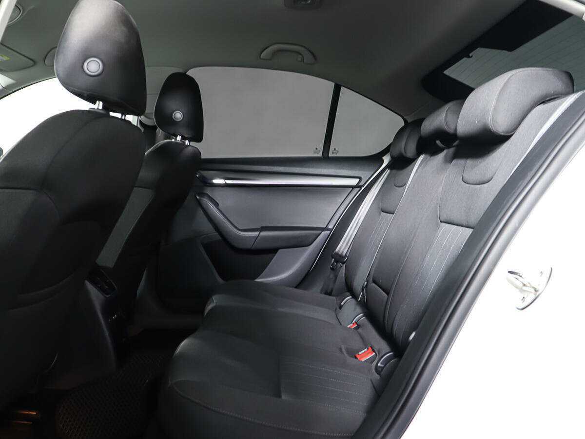 Skoda Octavia б/у, 2019, Роботизированная. Фото: #9