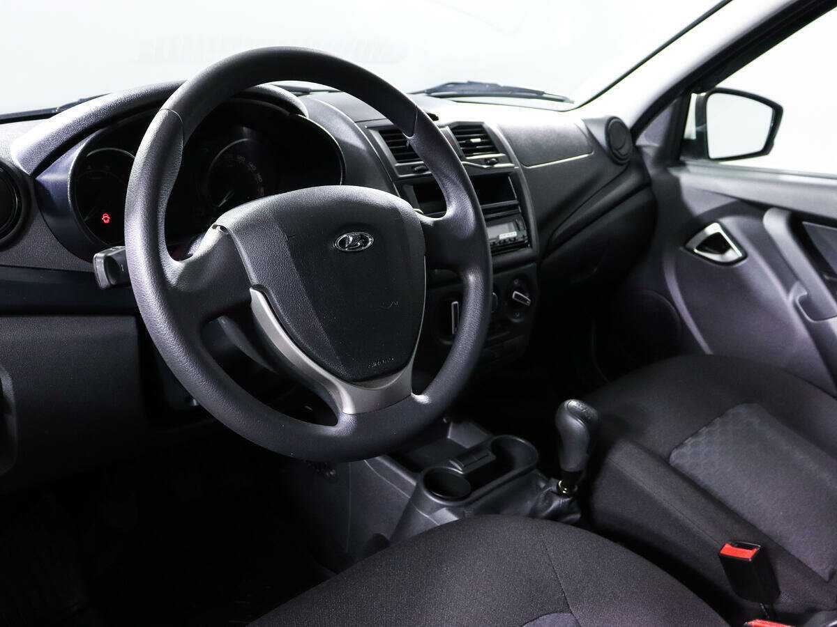 Lada (ВАЗ) Granta б/у, 2023, Механическая. Фото: #12