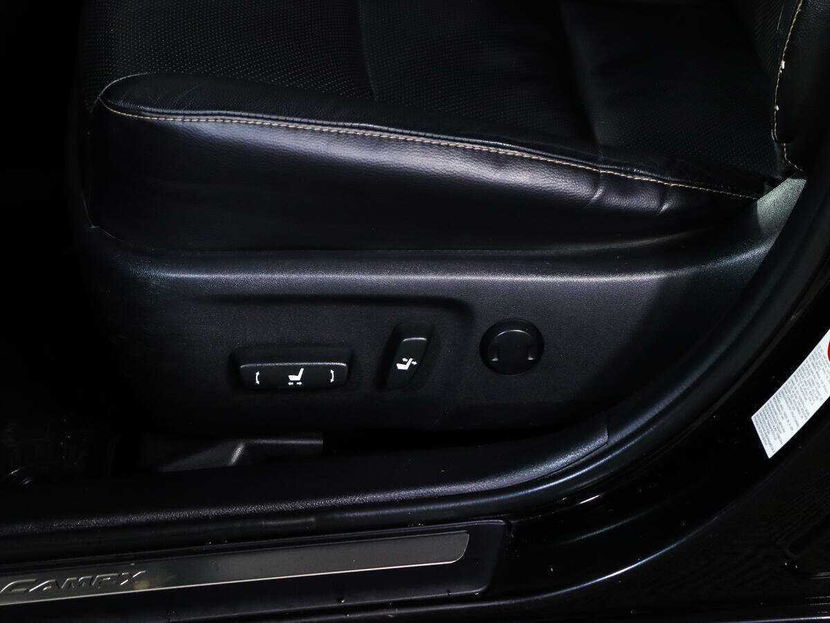 Toyota Camry б/у, 2018, Автоматическая. Фото: #16