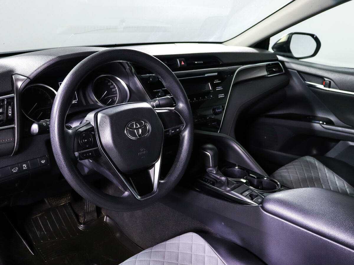 Toyota Camry б/у, 2021, Автоматическая. Фото: #11