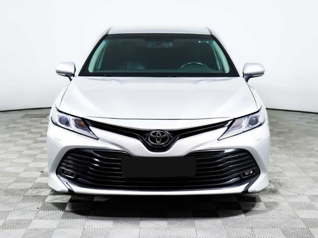 Toyota Camry б/у, 2018, Автоматическая. Фото: #1