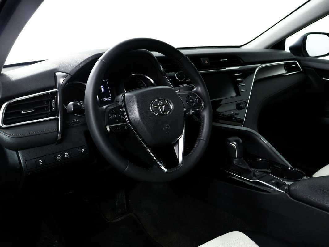 Toyota Camry б/у, 2019, Автоматическая. Фото: #12