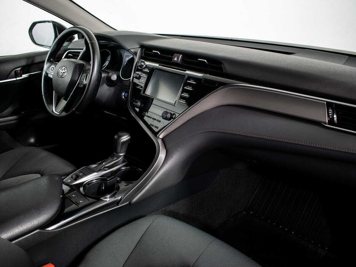 Toyota Camry б/у, 2020, Автоматическая. Фото: #6