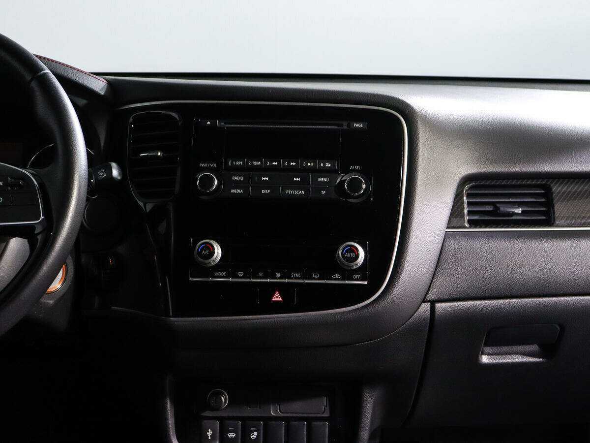 Mitsubishi Outlander б/у, 2020, Вариатор. Фото: #10