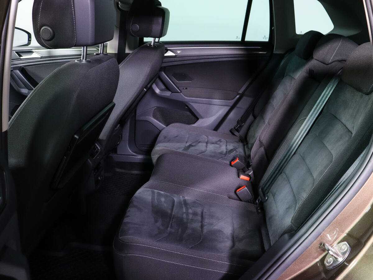 Volkswagen Tiguan б/у, 2017, Роботизированная. Фото: #9