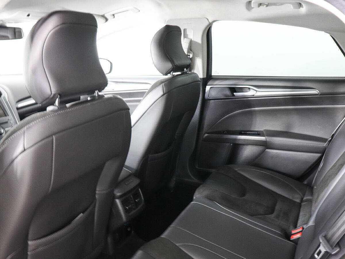 Ford Mondeo б/у, 2016, Автоматическая. Фото: #11