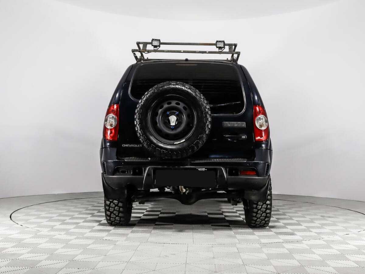 Chevrolet Niva б/у, 2016, Механическая. Фото: #5